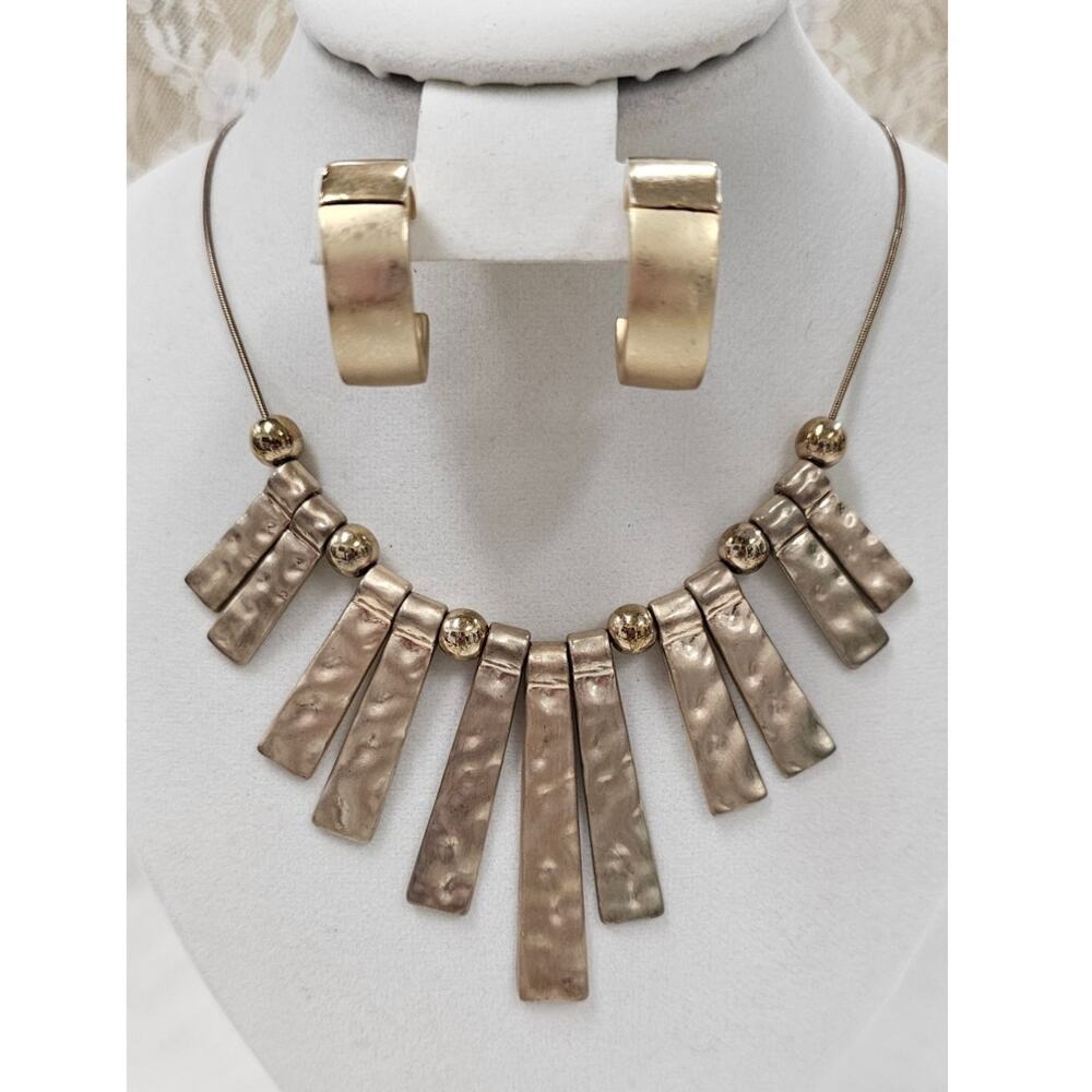 Bancroft - Gisella Hammered Bib Style Fan Necklace with Gold Tone Earrings